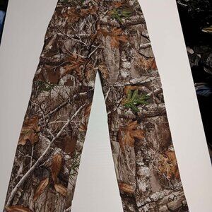 Magellan Outdoors Hunt Gear Men's RealTree Edge Rain Pants
